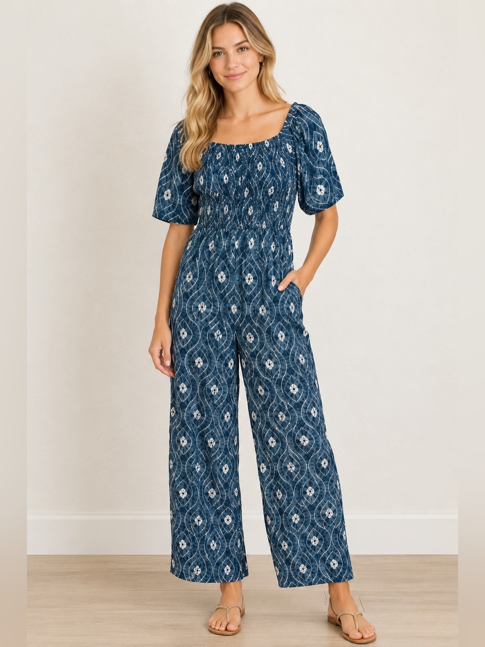 EARTHBOUND Blue Patterned Women’s Romper Size Large